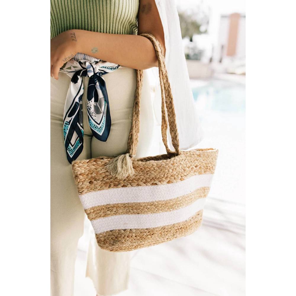 NEW FAME ACCESSORIES double strap beach tote bag in neutral sandstone